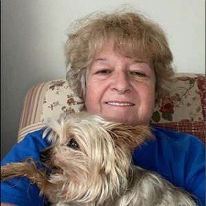 Meet your Posher, Carol